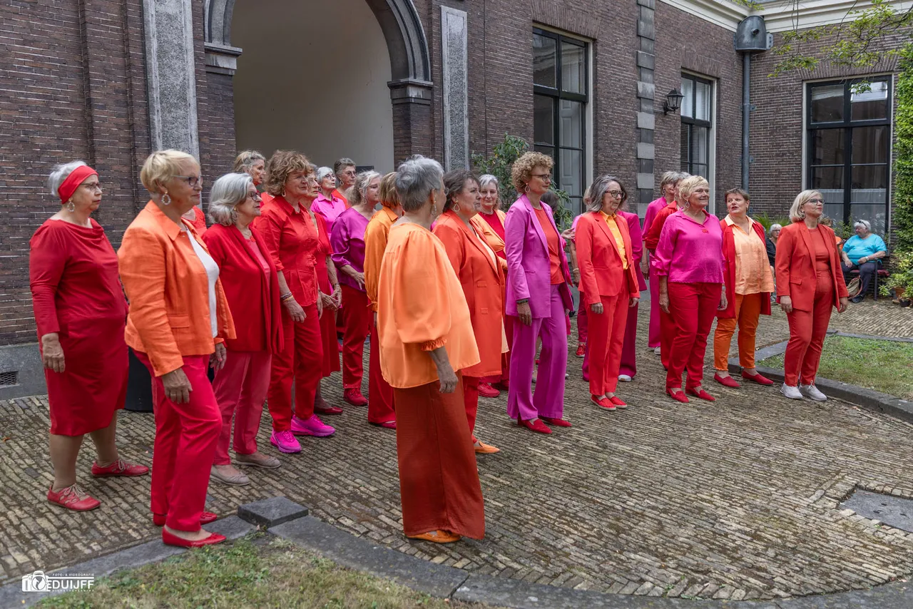 art koor aveen