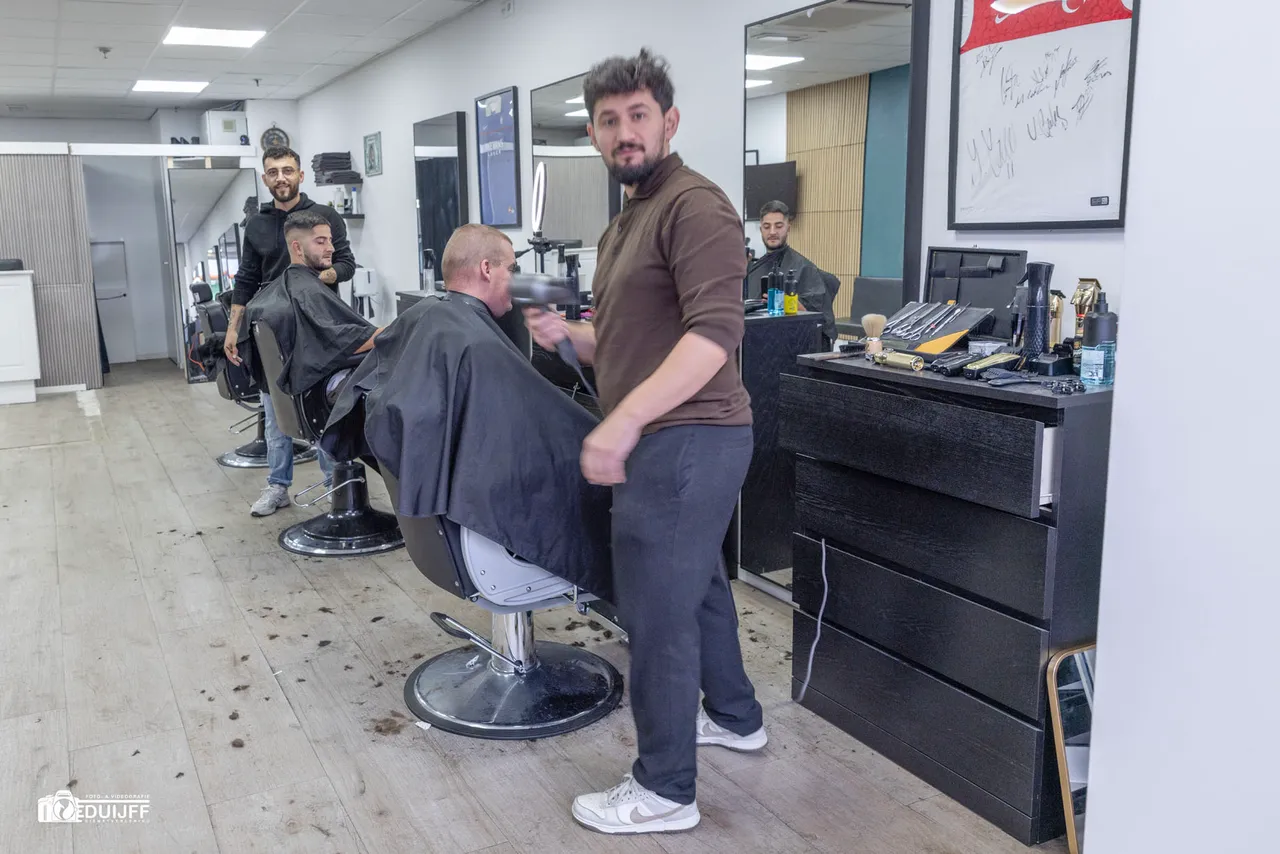 Barbershop AA