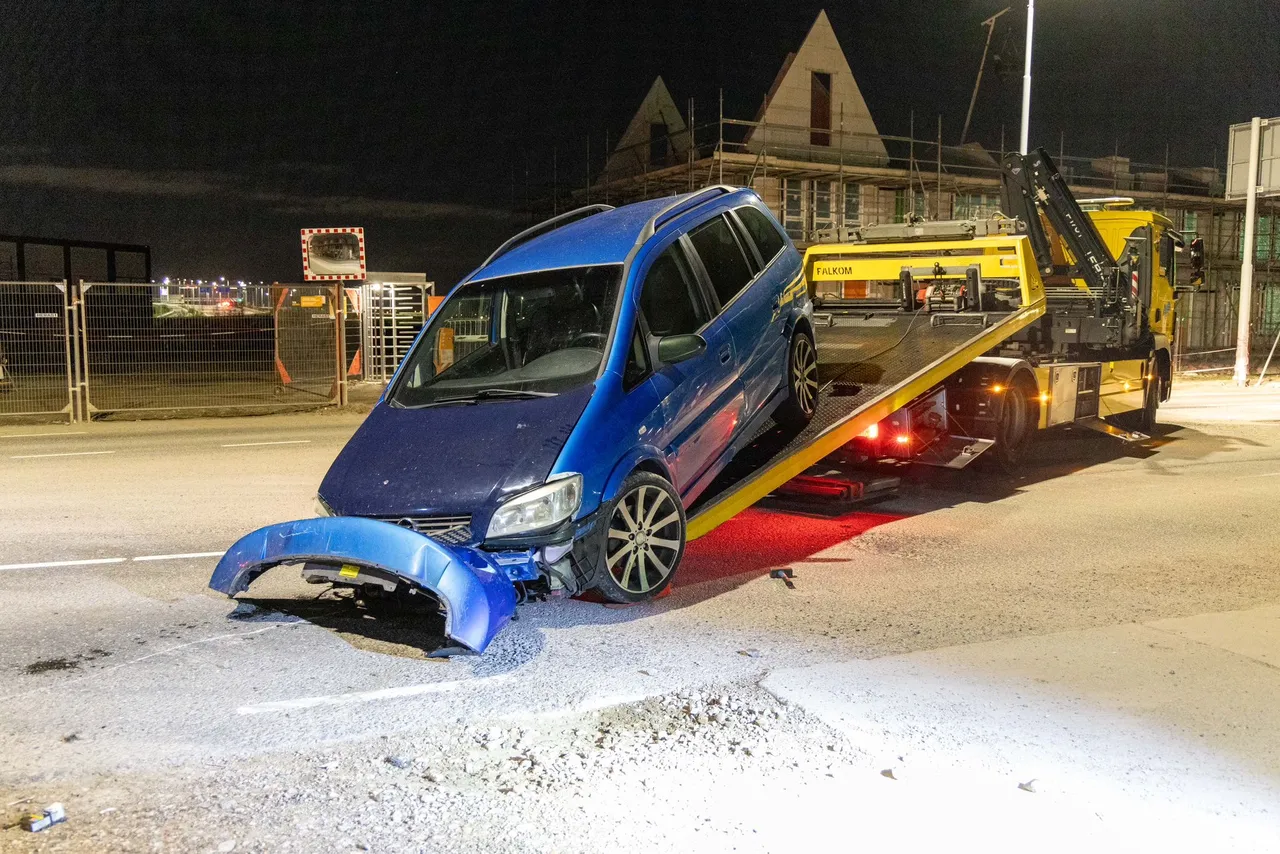 8efd88c8 8810 46d5 8074 c6a2453d68fa