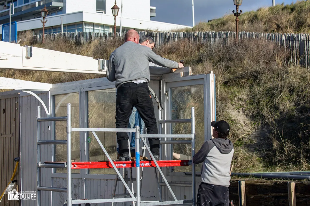 mannen op steiger
