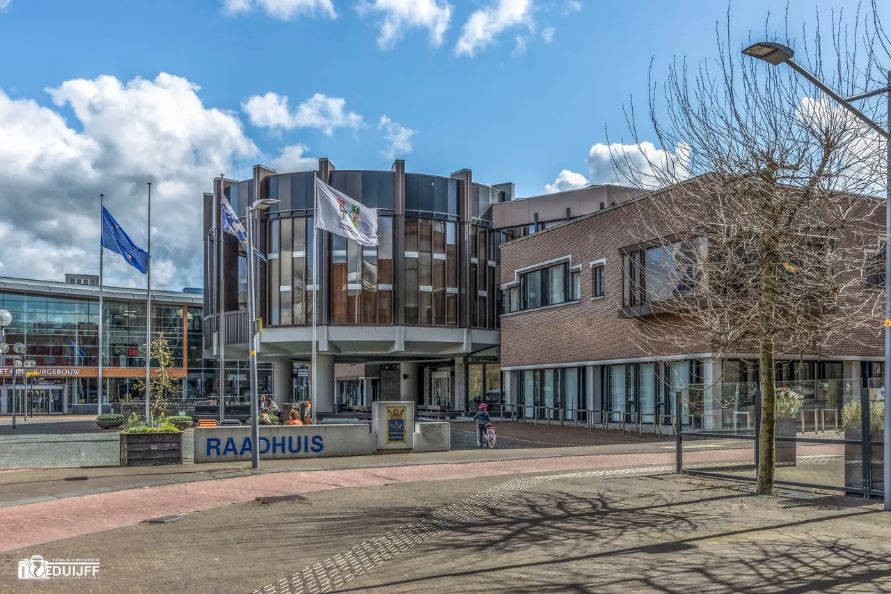 raadhuis hoofddorp2