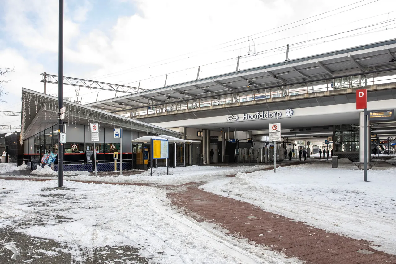 station hoofddorp