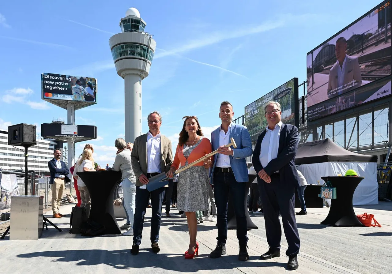 busstatOpening2