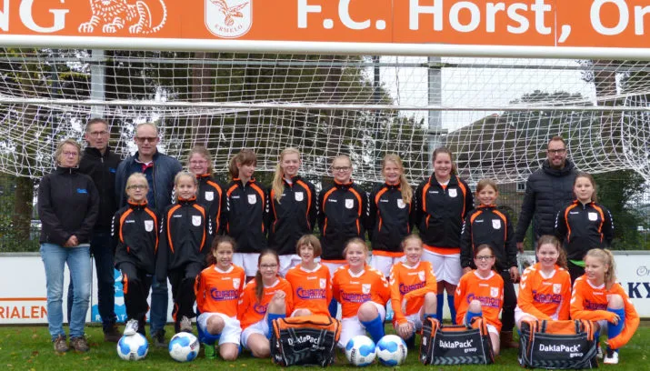 45en meisjesvrouwen1 715x408