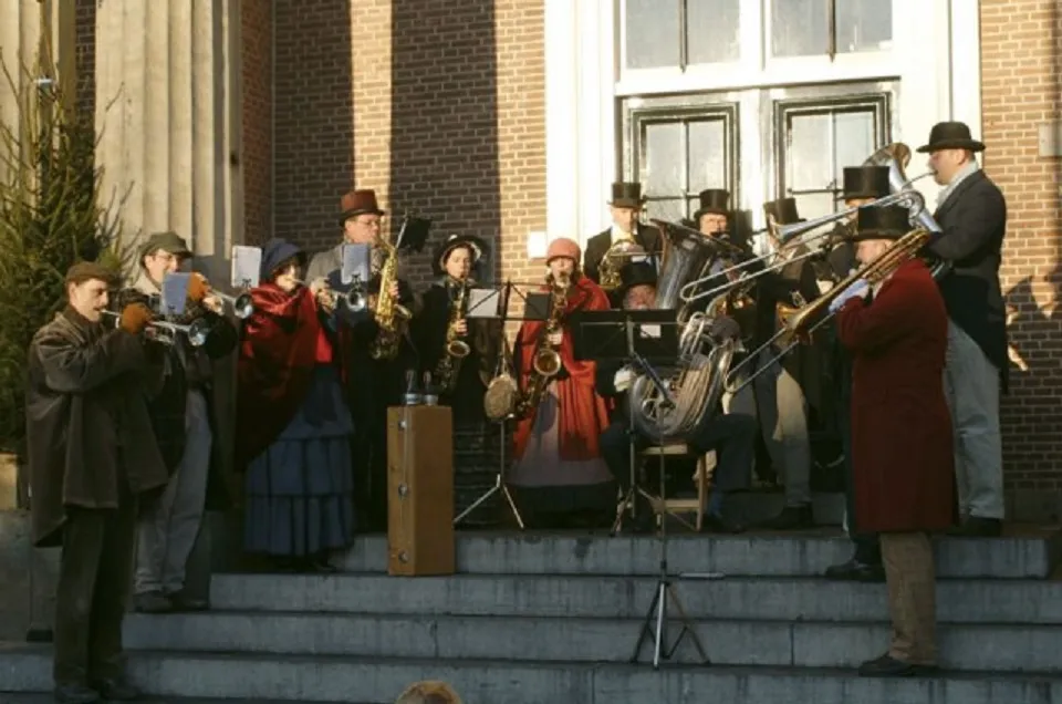 dickens emst orkest christmas carol winterstad shopping winkelen centrummanagement