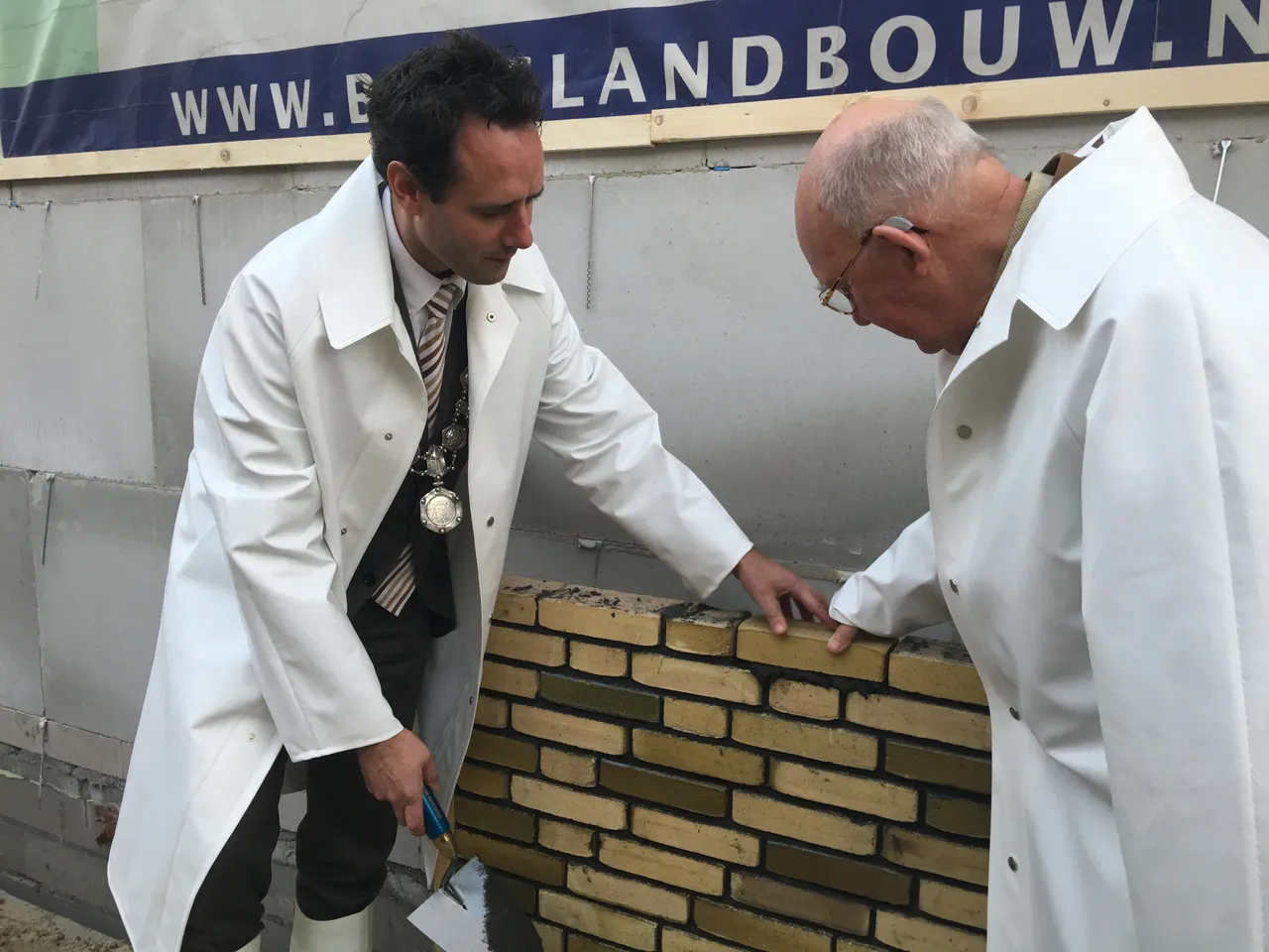 eerste steenlegging 19