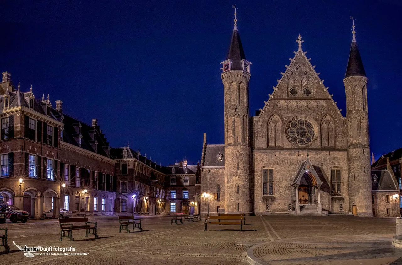 binnenhof nachtfoto