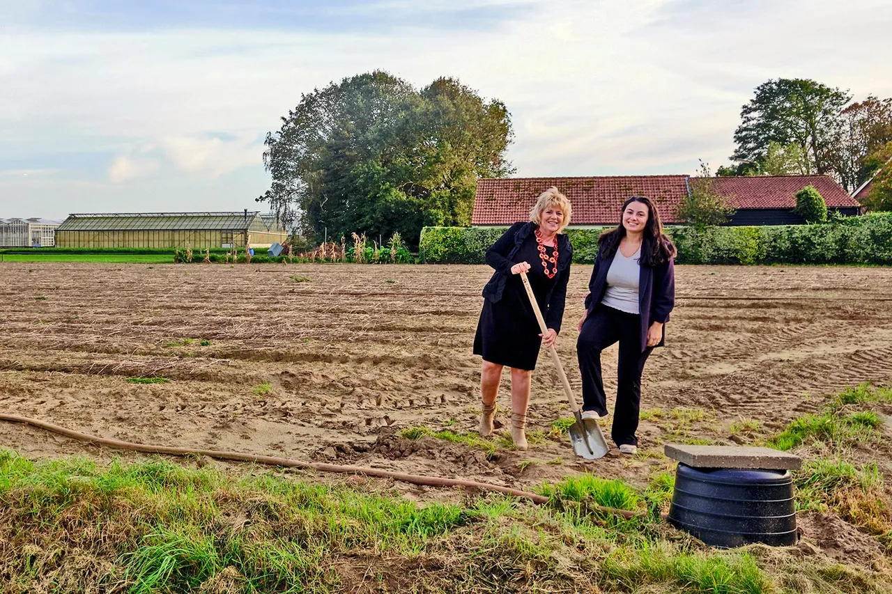 pb 36d hhnk verleent klimaatsubsidie aan heemskerk kopieren