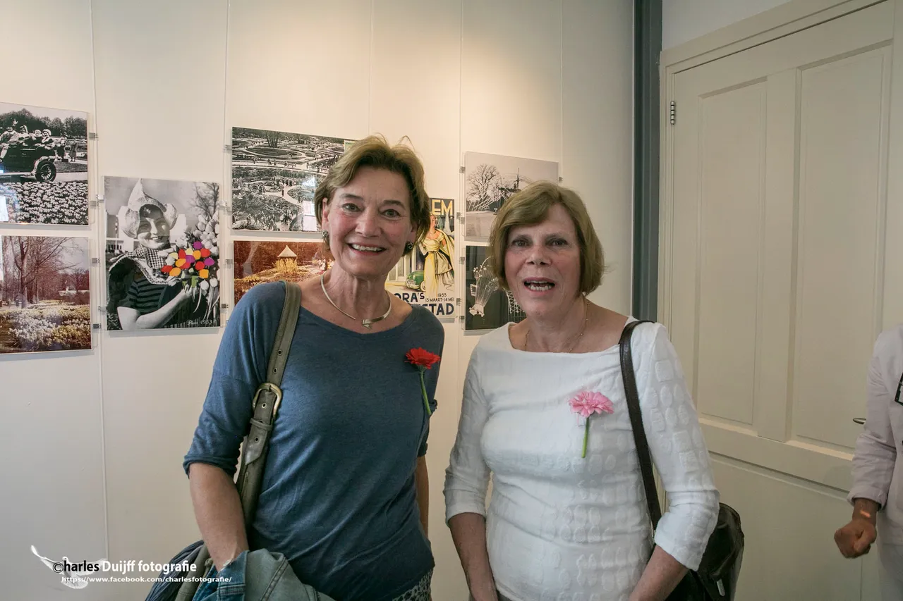 2 dames