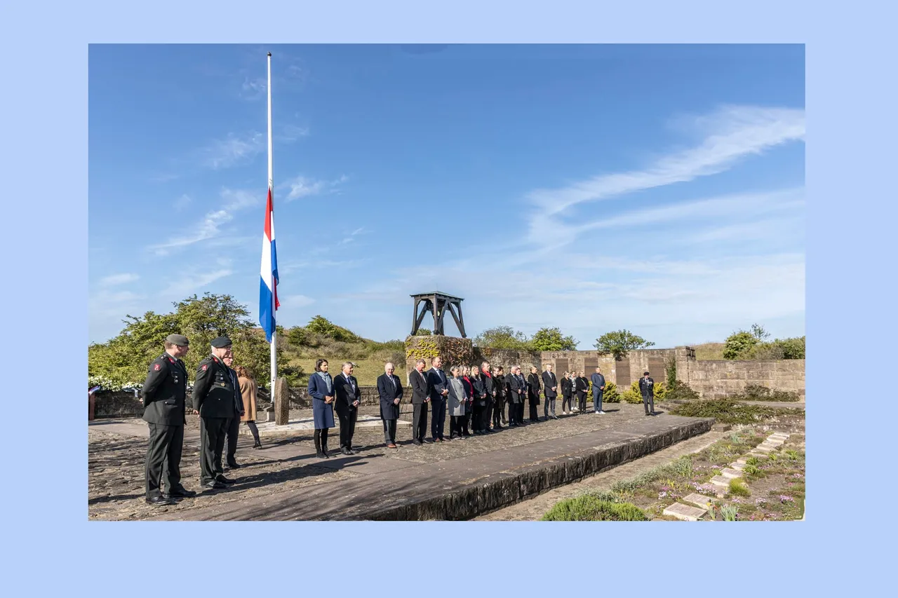 hele gezelschap uitgelicht