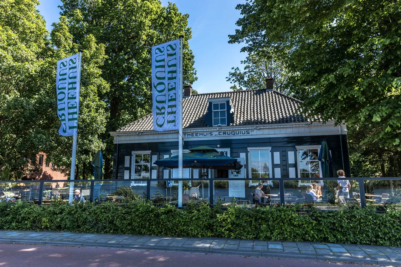 theehuis
