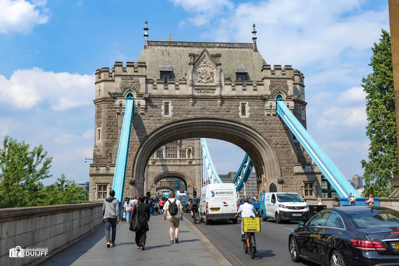 towerbridge art