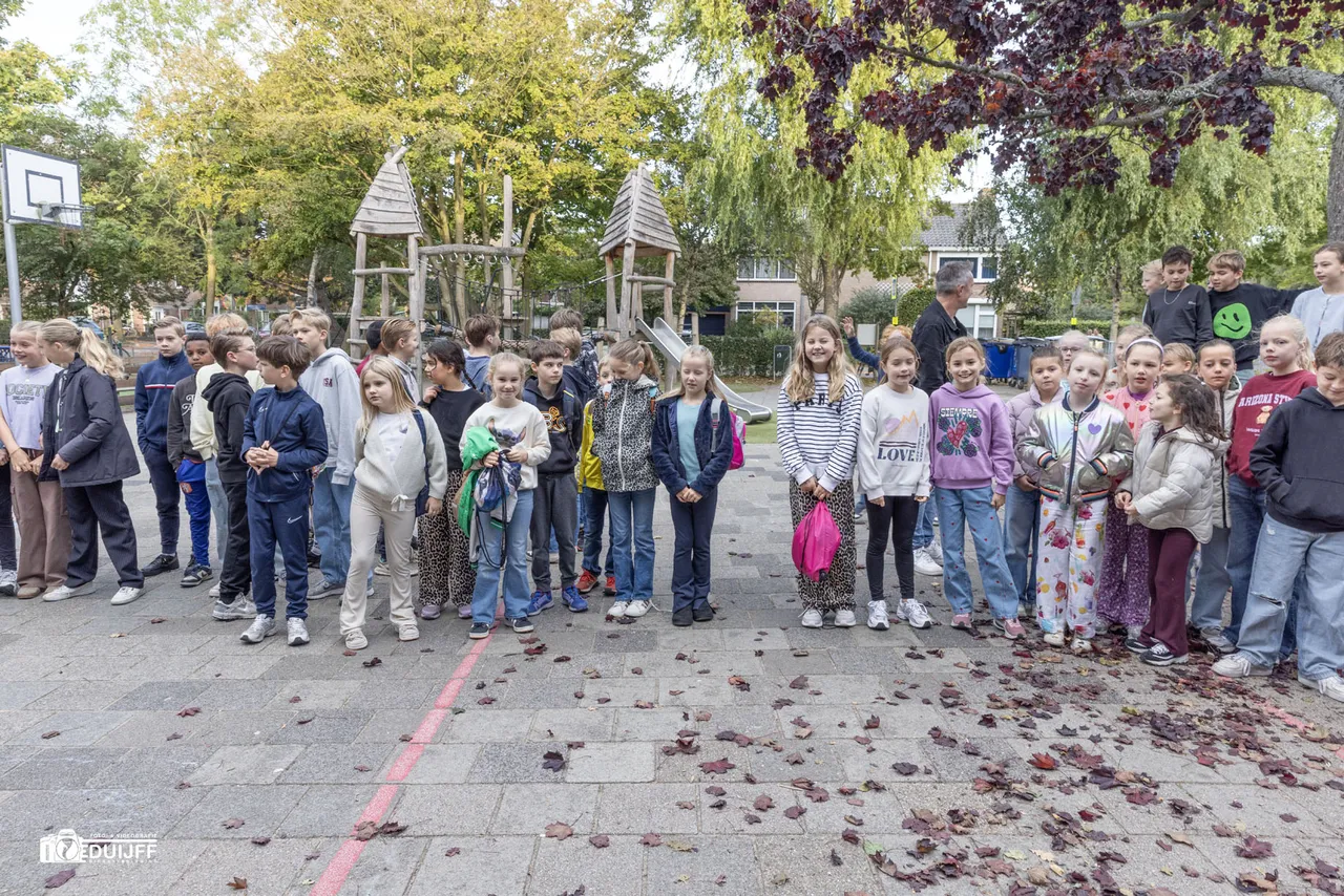kids schoolpl3