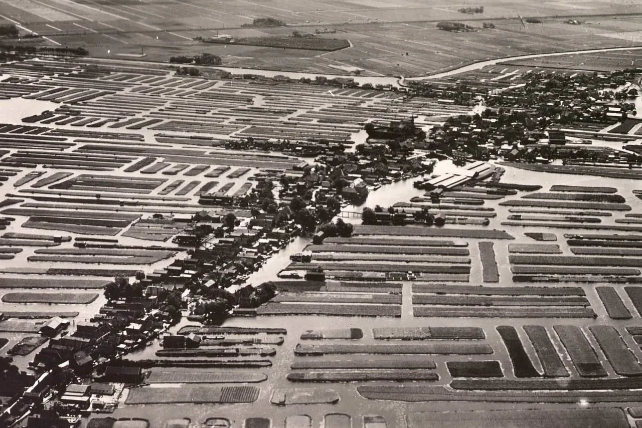 luchtfoto van een polderlandschap langedijk wiki kopieren