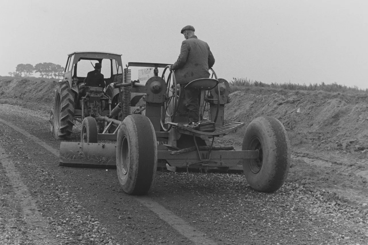 2020 12 02a nmvh persbericht 196x wegaanleg foto giel van oijen pict0133