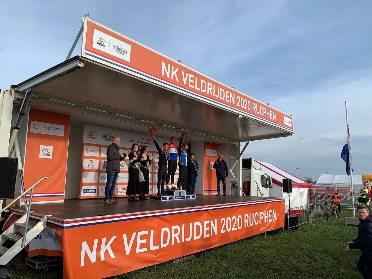 81706599 2759275597468437 3106052316185231360 n