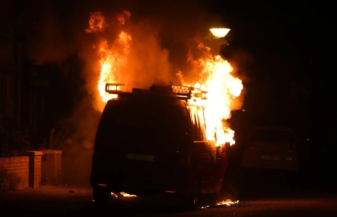 autobrand meester driessenstraat vlijmen 3