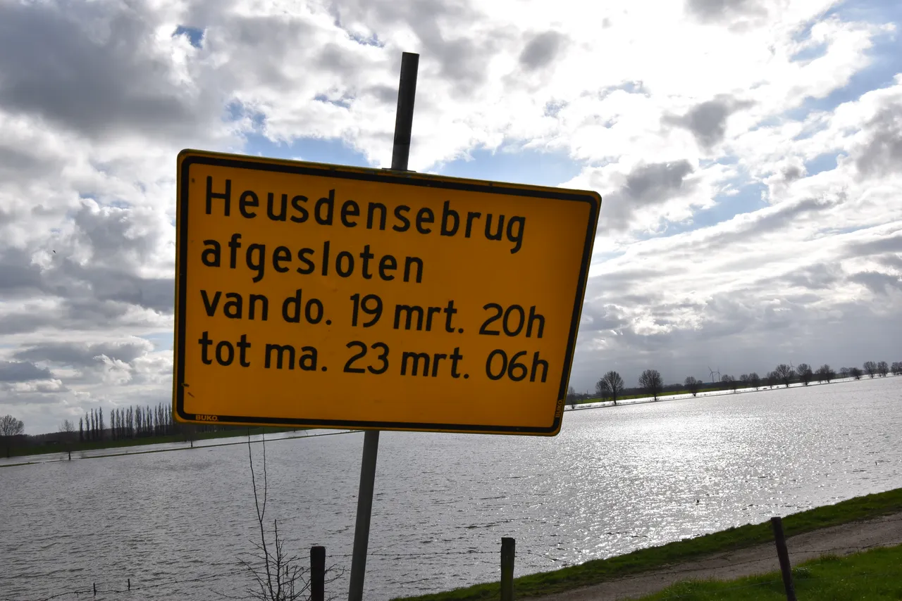 heusdense brug