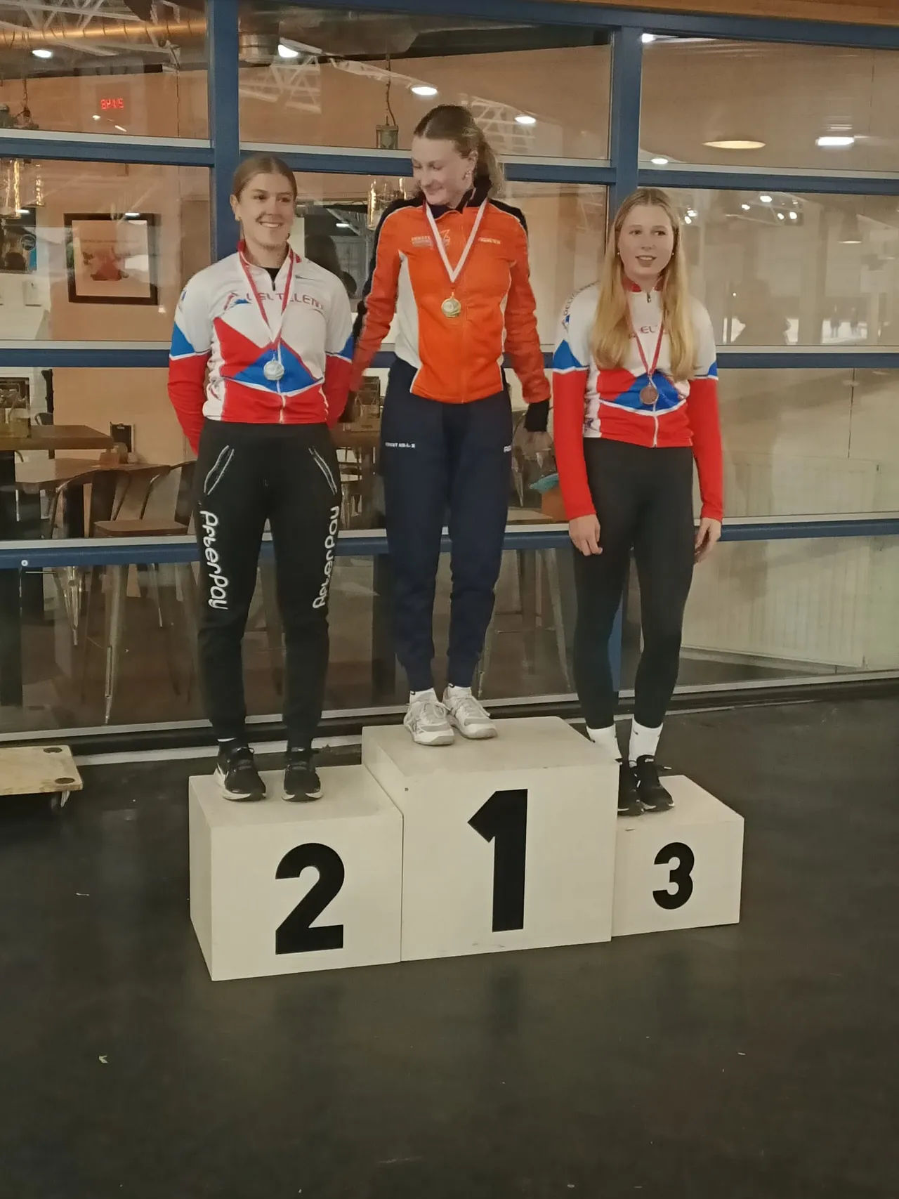 lonneke podium