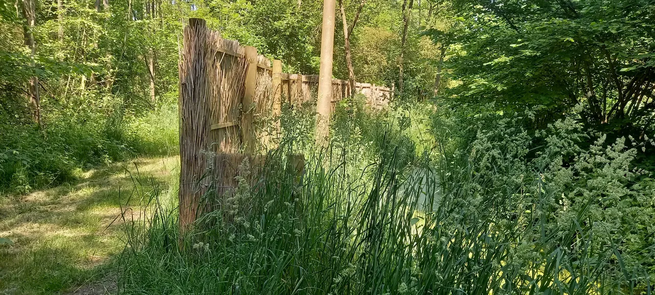 180.3