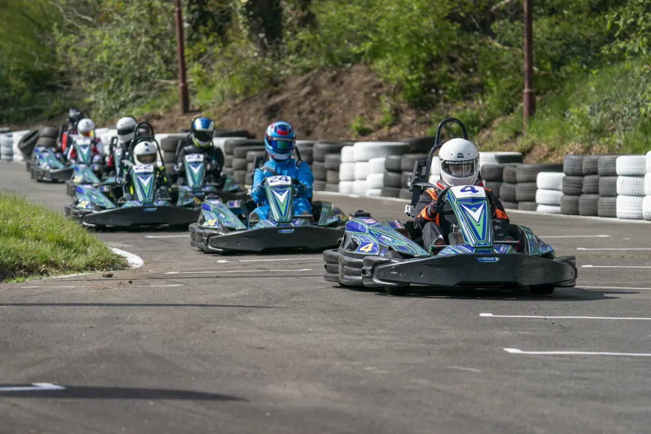 kartcentrum zwolle organiseert formule 1 summer school voor kinderen c thomas bakker scaled
