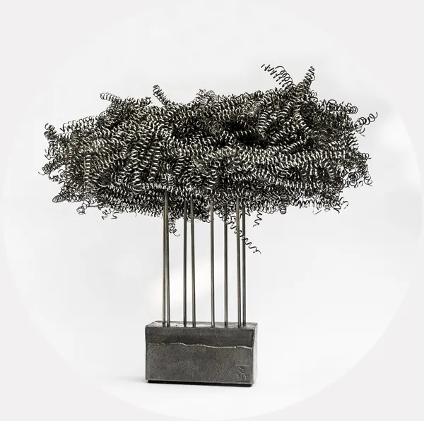 pit multi stemmed tree