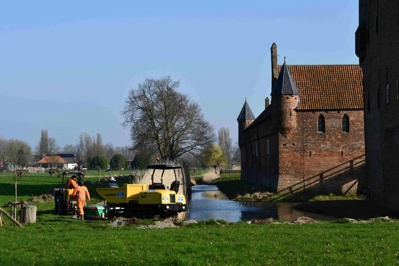 kasteeldoornenburg