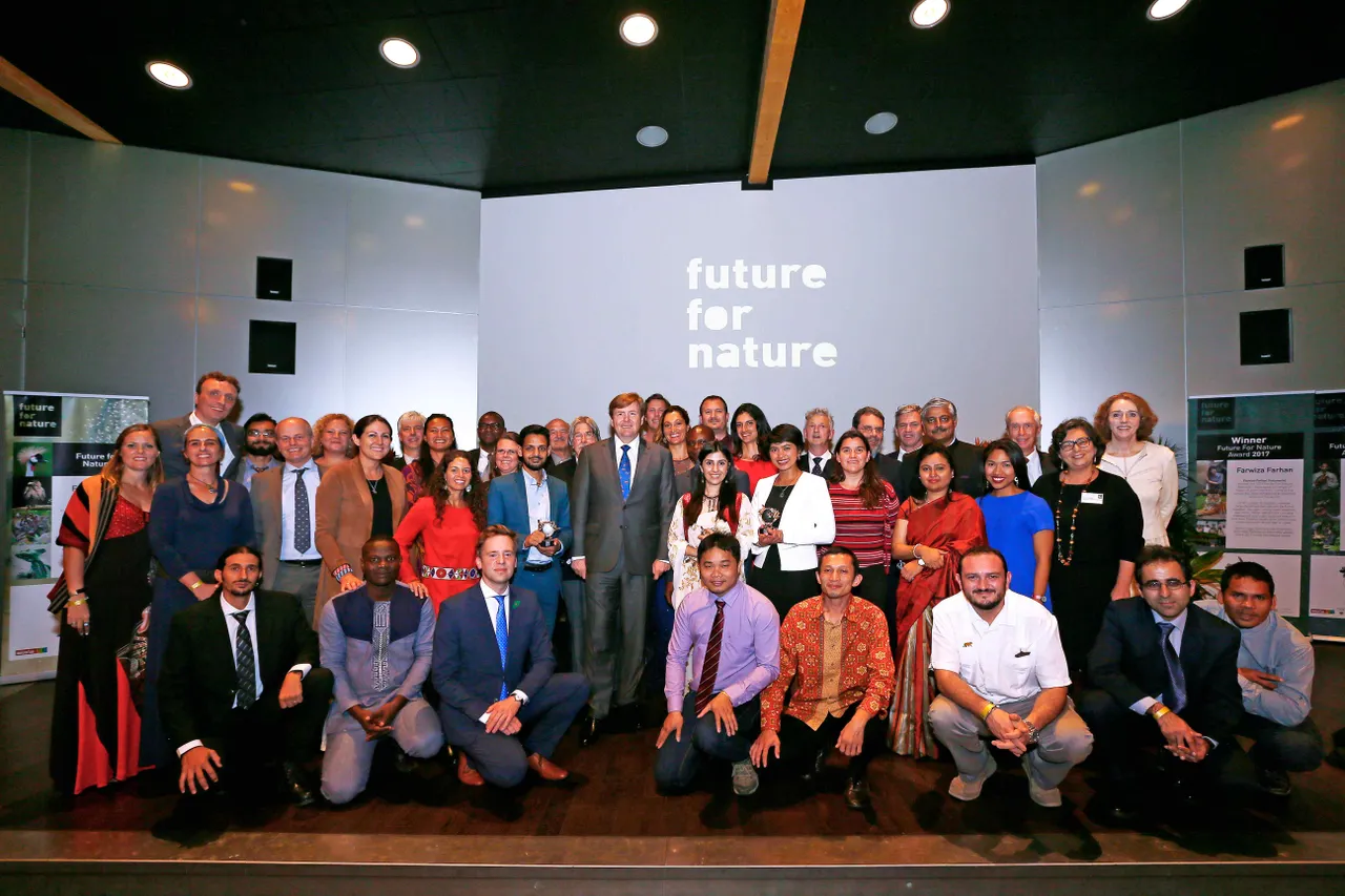 ffn family en de winnaars van 2017 met koning willem alexander credits roy borghouts