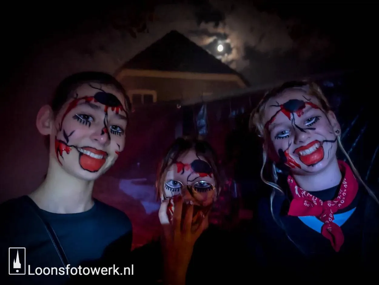 PXL_20251101_182425227