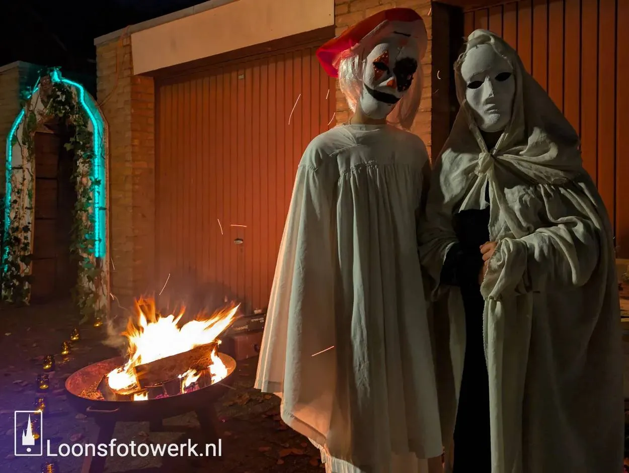 PXL_20251101_185428807