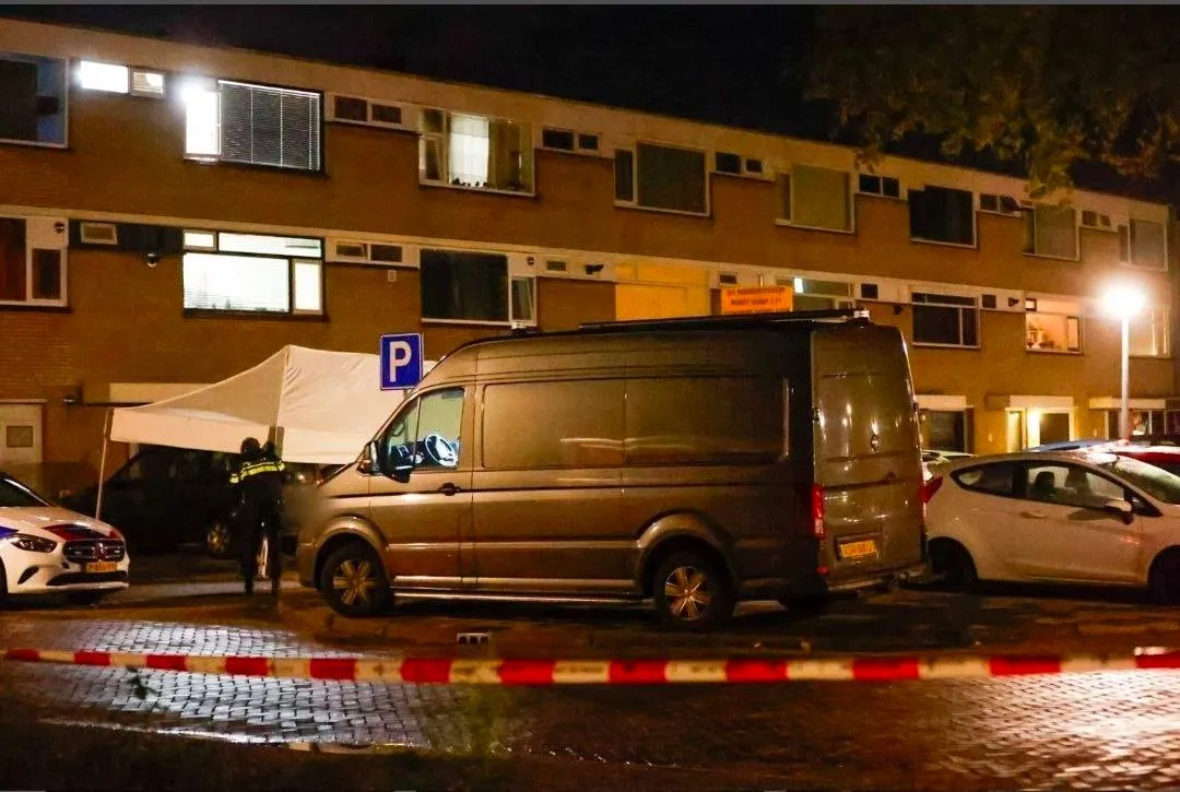 25-10-2025 Overleden persoon aangetroffen in Uden 05