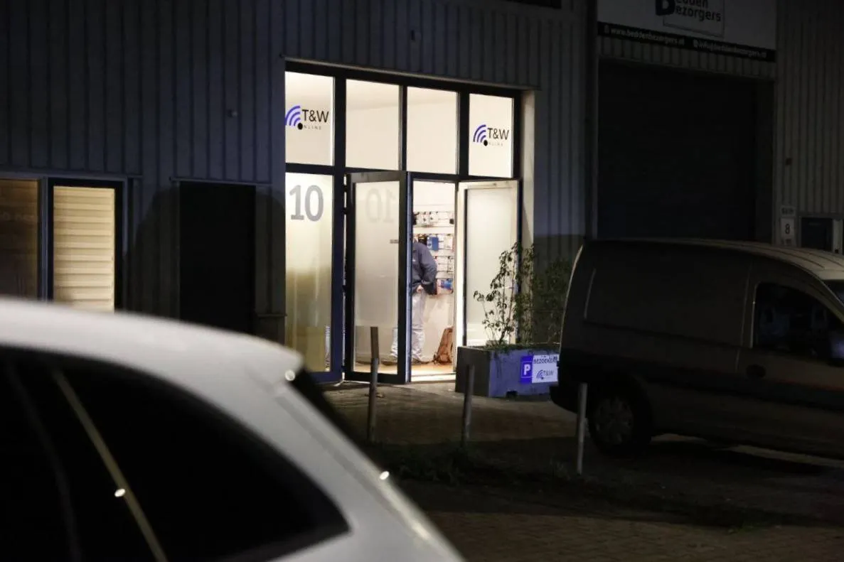 17-11-2025 Overval Uden 02