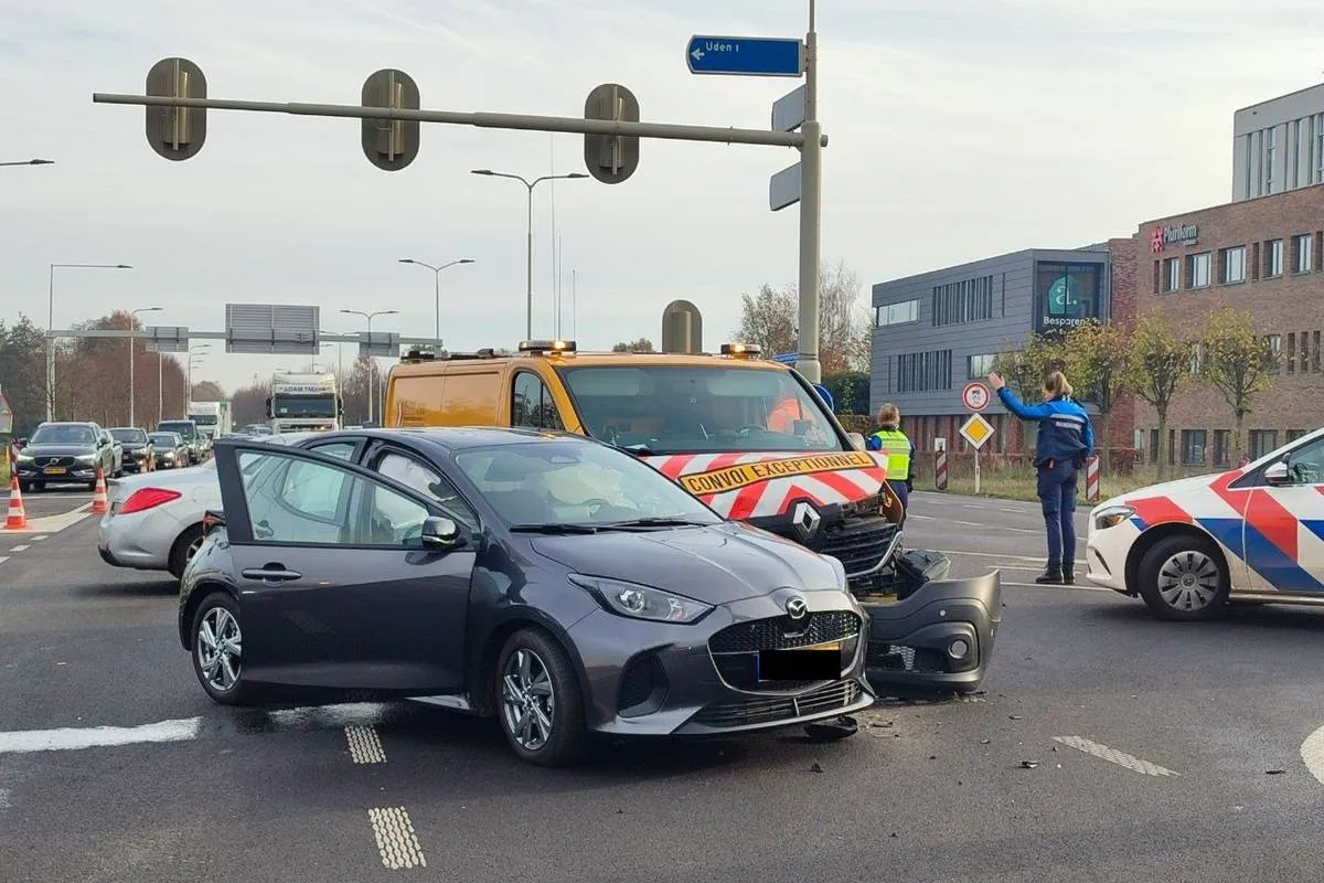 22-11-2025 Ongeval Lippstadtsingel 02