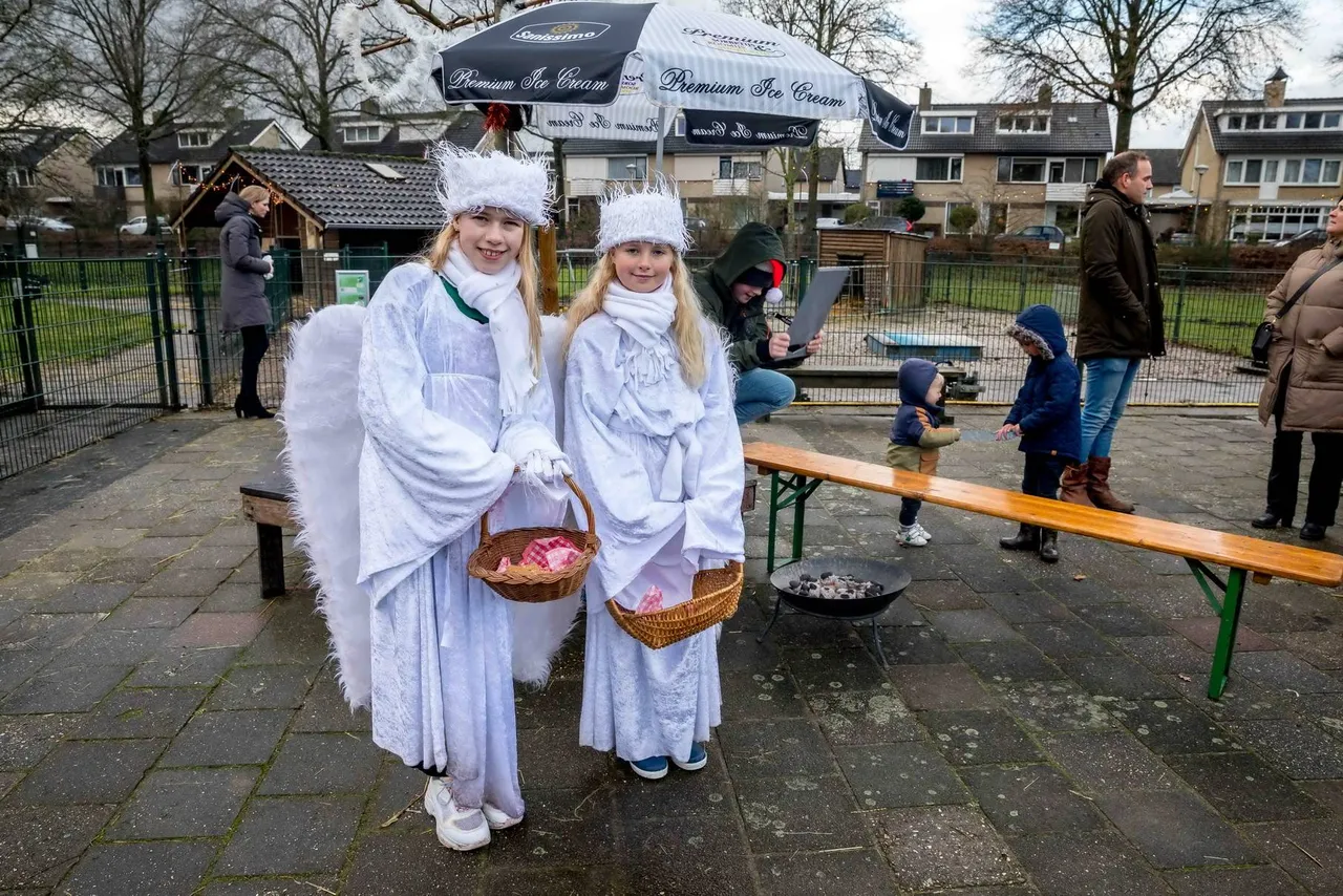 03. Levende kerststal Kinderboerderij (foto Peter Noy C)