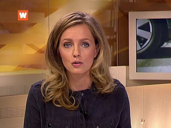 fotos van leonie ter braak tijdens haar start als presentatrice