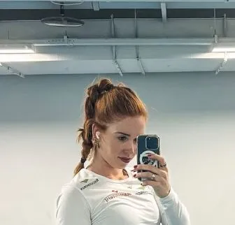 antoinette de jong selfie