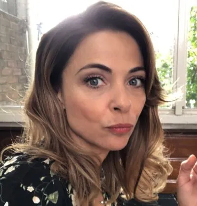 Georgina Verbaan selfie