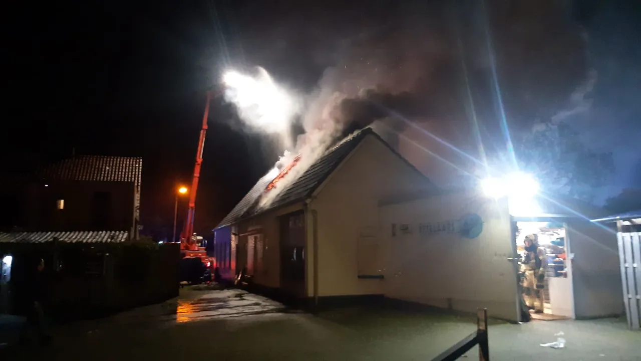 07 11 2019 brand rembrandtlaan veghel 14