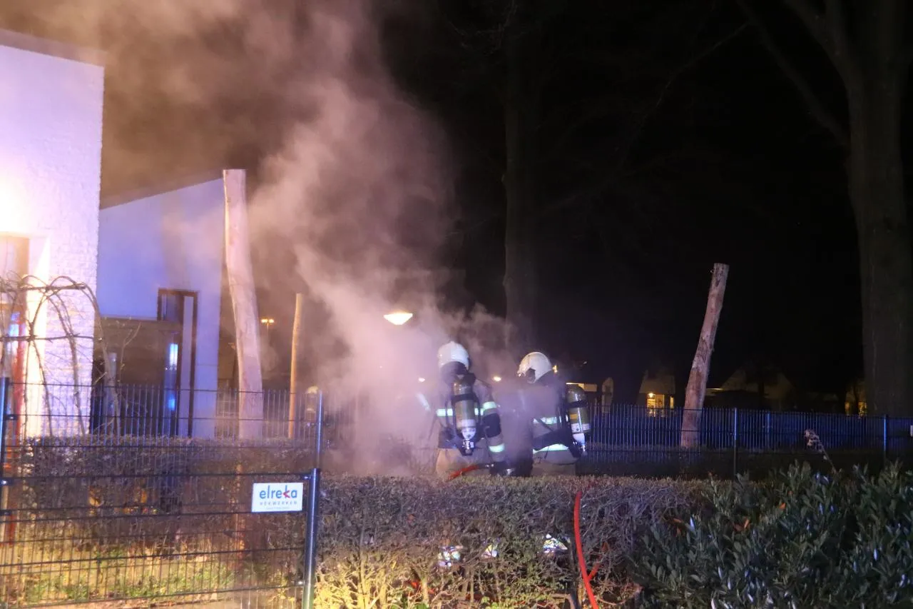 17 03 2020 containerbrand lookveld 3