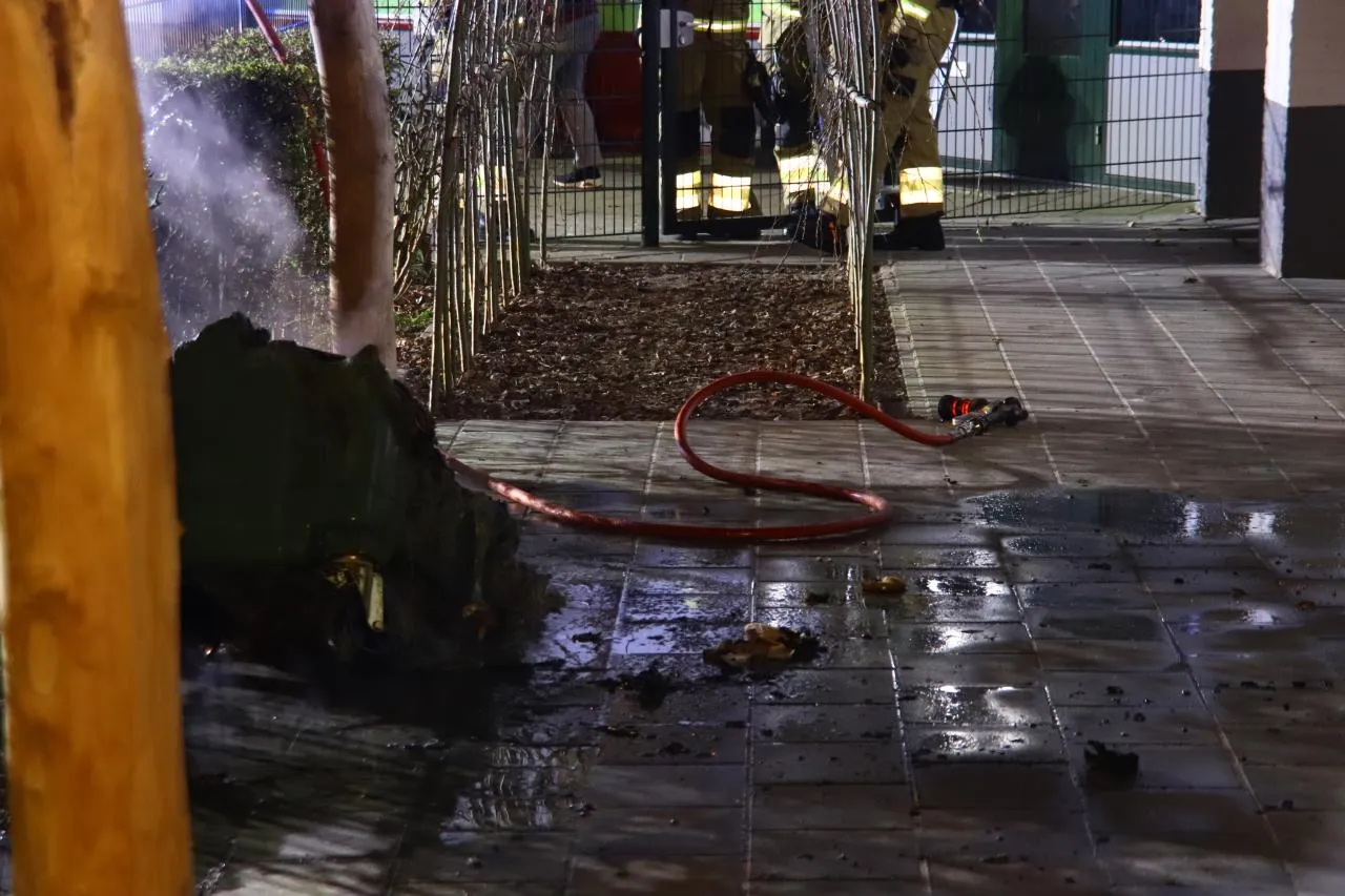 17 03 2020 containerbrand lookveld 5