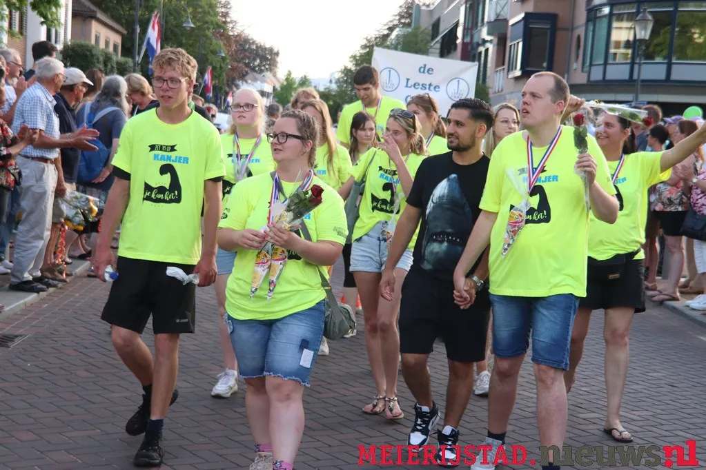 17 06 2022 avondvierdaagse defile 14