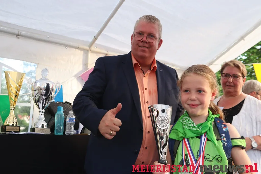 17 06 2022 avondvierdaagse defile 35