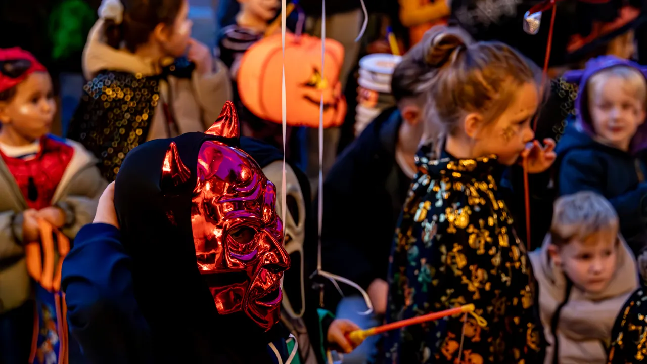 2023 10 27 halloween veghel centrum 04
