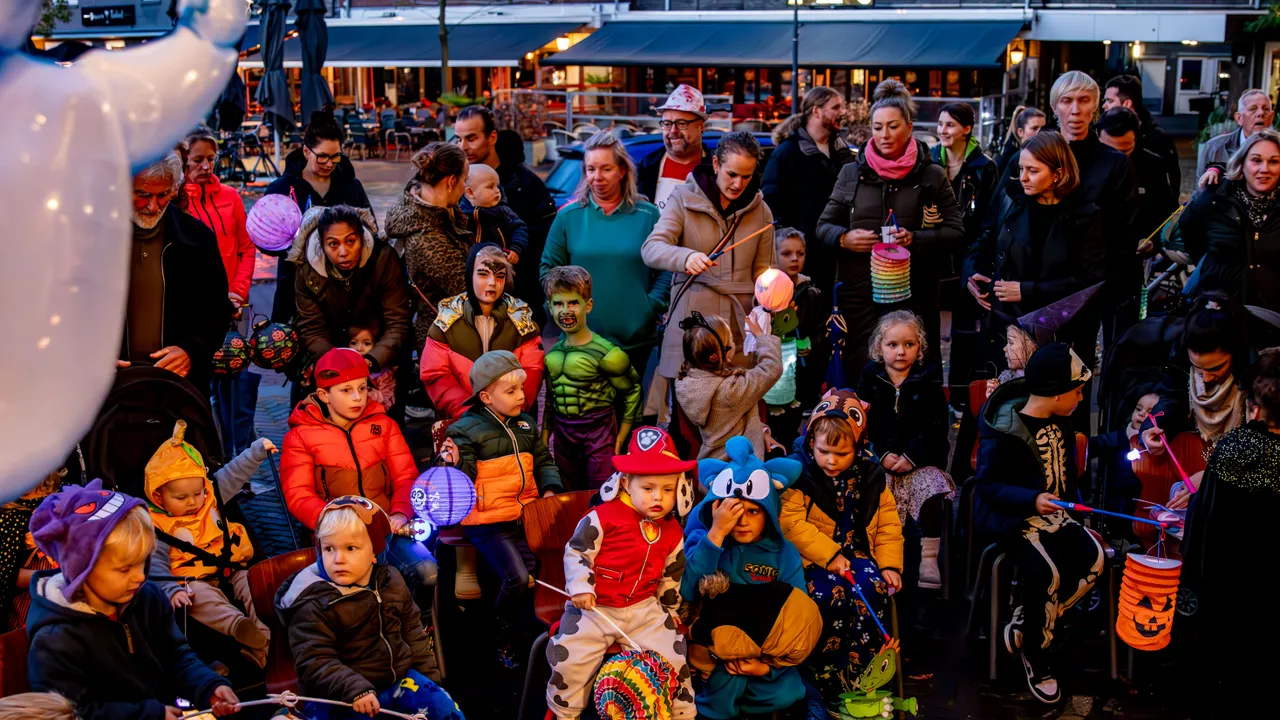 2023 10 27 halloween veghel centrum 10