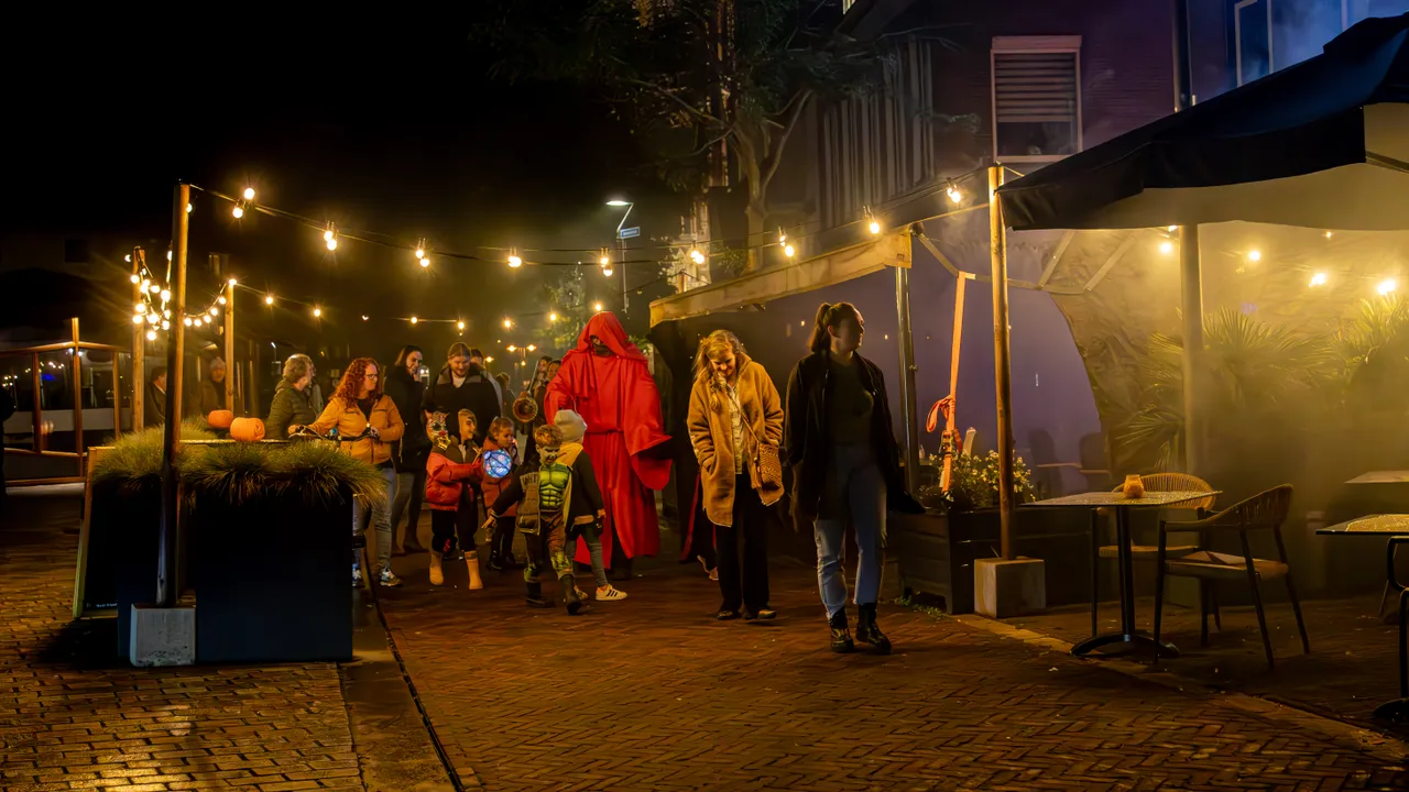 2023 10 27 halloween veghel centrum 16