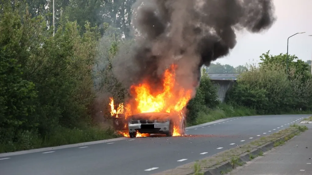 2024 05 09 autobrand sint oedenrode 02