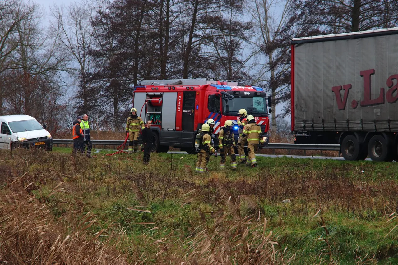 23 12 2019 vrachtwagenbrand n279 03