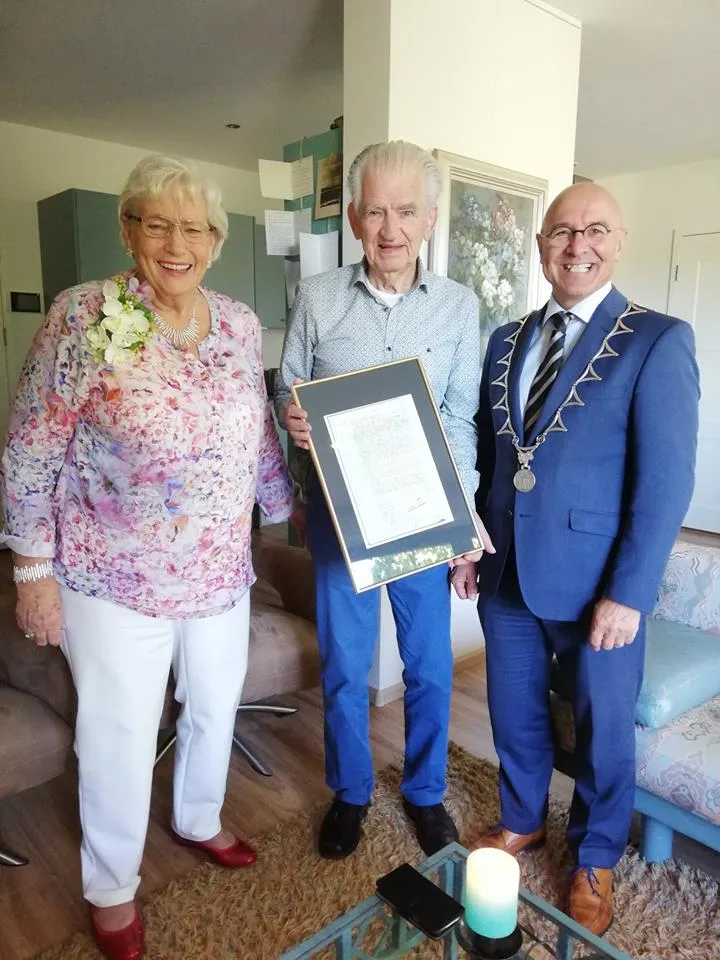 41644161 2241355339430709 7892020453852577792 n