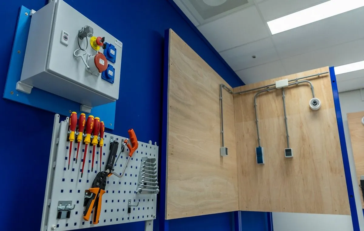 2024 10 09 opening elektropro talent ontwikkelcentrum veghel 22