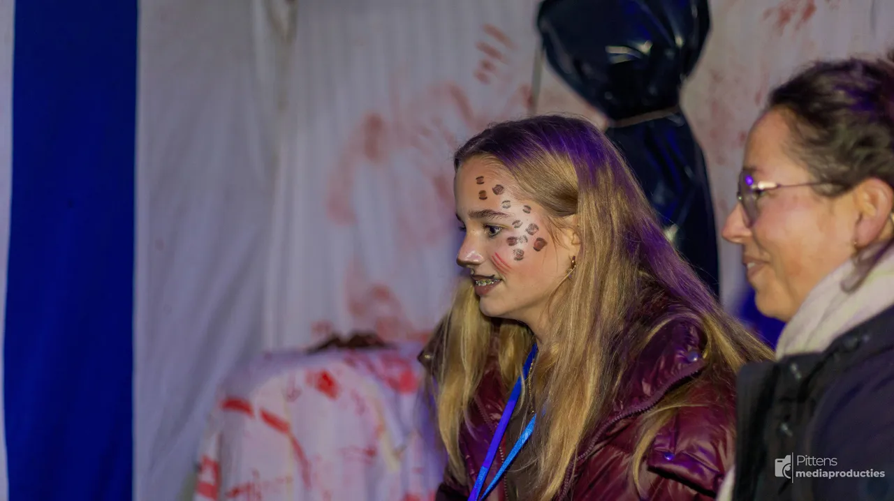 2025-10-25HalloweenBloemenwijkVeghel-44